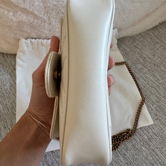 Authentic Gucci GG Marmont Flap Bag Matelasse Leather Super Mini - Picture 3 of 11